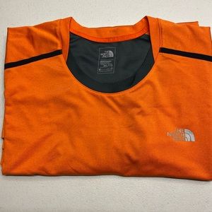 Men’s short sleeve athletic shirt by the North Face